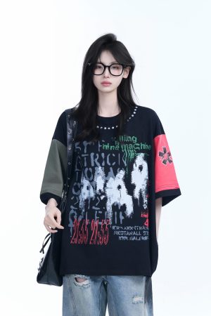Color-Block Graffiti T-Shirt for Women - American Industrial Style, Loose Fit Short Sleeve, Trendy Streetwear Design