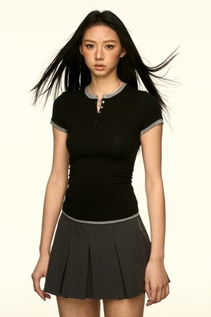 Color-Block Henley Short-Sleeve T-Shirt for Women - Slim Fit, American Style, Versatile Spring/Summer Fashion