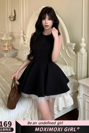 Color-Block Mesh Sleeveless French Hepburn-Style Puff Skirt Ballet Dress for Noble Ladies - Elegant Waist-Cinching Design