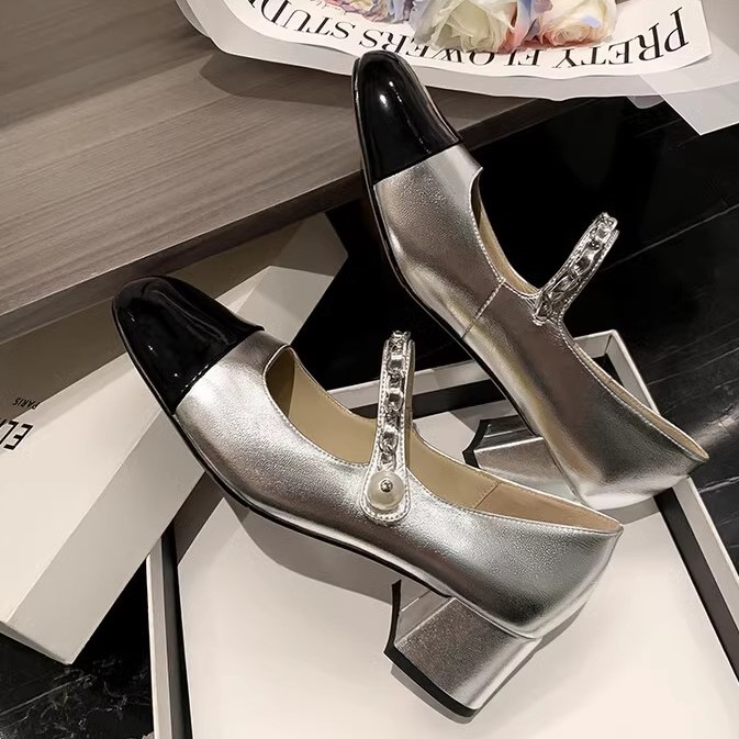 Color-Blocked Mary Jane Shoes - French Temperament, Elegant Evening Flats, Stylish Bridesmaid Footwear, Chic 90s-Inspired Design Color-Blocked Mary Jane Shoes - French Temperament, Elegant Evening Flats, Stylish Bridesmaid Footwear, Chic 90s-Inspired Design
