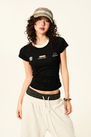 Color-Blocked Short Sleeve T-Shirt for Women - Retro Summer Slim-Fit Cropped Top, Casual 90s Sports Style