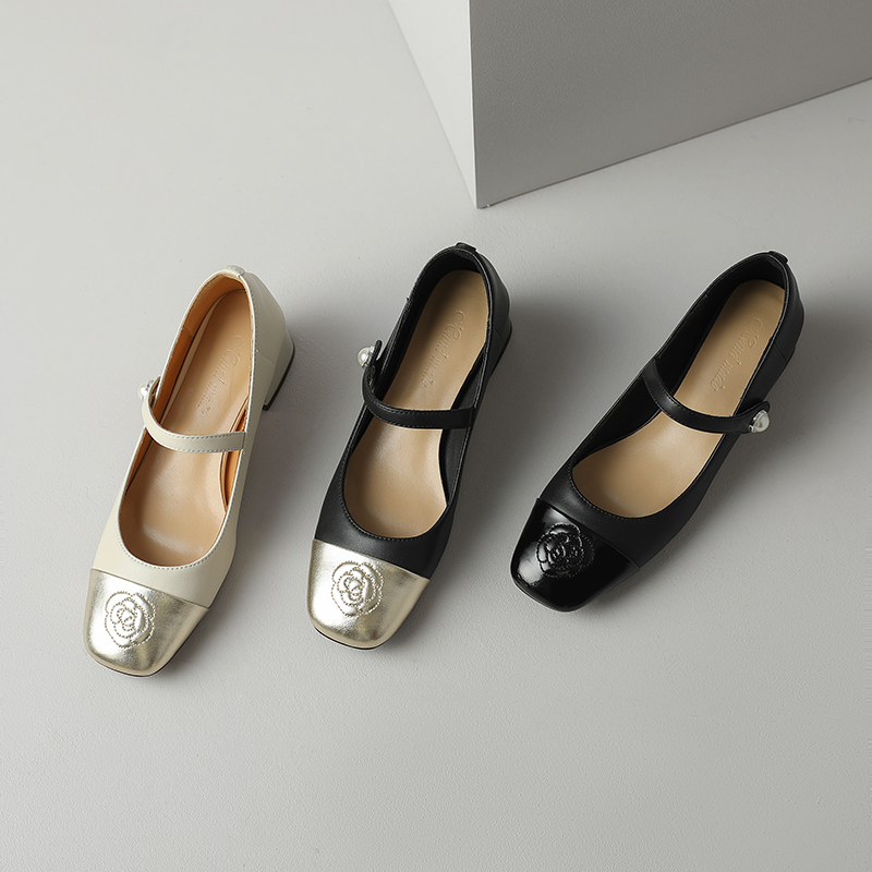 Color-Blocking Leather Mary Jane Shoes for Women - Artistic Camellia Design, Square-Toe, Mid-Heel - Spring Fashion Color-Blocking Leather Mary Jane Shoes for Women - Artistic Camellia Design, Square-Toe, Mid-Heel - Spring Fashion