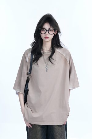 Color-Blocking Raglan T-Shirt for Women - Oversized Loose Fit Short Sleeve Tee with American Sports Style, Casual Trendy Look