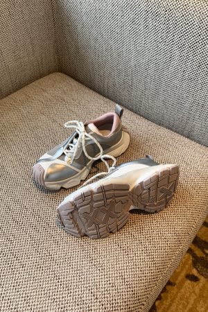 Color-Blocking Thick-Soled Dad Shoes for Women, Trendy 2025 Lace-Up Mesh Casual Sneakers, Versatile Y2K Style Sports Footwear