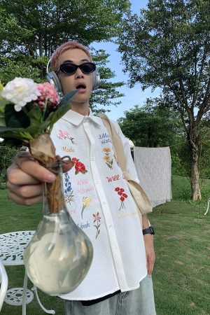 Colorful Floral Embroidered Waffle Short-Sleeve Shirt for Men and Women - American Retro Casual Loose Fit Summer Style