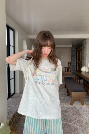 Colorful Letter Print Short Sleeve T-Shirt for Women - Summer Loose Slimming Top, Trendy Niche Design, Casual Streetwear Fashion