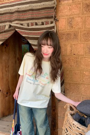 Colorful Letter Print Short Sleeve T-Shirt for Women - Summer Loose Slimming Top, Trendy Niche Design, Casual Streetwear Fashion