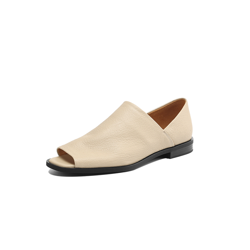 Comfortable Black Peep-Toe Flat Sandals for Women - Soft Sole Casual Summer Shoes 2025, Trendy Sheepskin Design Comfortable Black Peep-Toe Flat Sandals for Women - Soft Sole Casual Summer Shoes 2025, Trendy Sheepskin Design