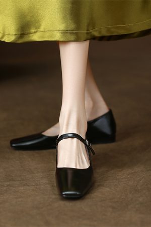 Comfortable Genuine Leather Mary Jane Flat Shoes with Square Toe and Single Buckle - Stylish Everyday Footwear