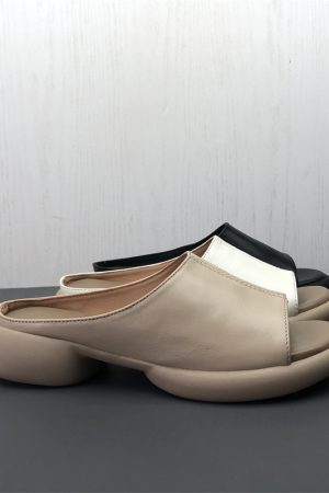 Comfortable Open-Toe Genuine Leather Women's Slippers - Lightweight Non-Slip Summer Shoes in Large Size for Effortless Style