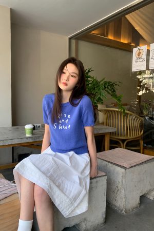 Contrast Color Letter Embroidery Short-Sleeve Knitted Top for Women - Spring/Summer 2023, Slightly Loose Fit T-Shirt