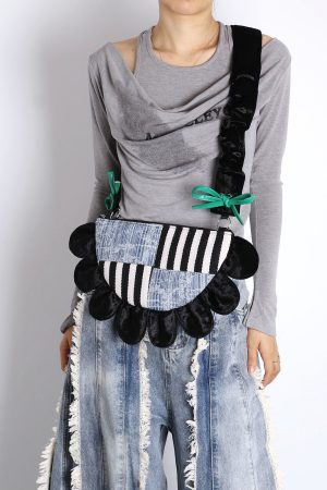 Contrasting Color Floral Underarm Bag - Spliced Denim Bow Half-Moon Crossbody Bag for Autumn & Winter, Niche Design