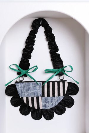 Contrasting Color Floral Underarm Bag - Spliced Denim Bow Half-Moon Crossbody Bag for Autumn & Winter, Niche Design