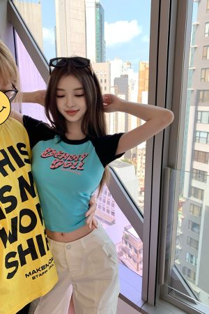 Cropped Color-Blocking T-Shirt for Women, Short Sleeve American Style, Trendy Hot Girl Printed Top, Y2K Fashion