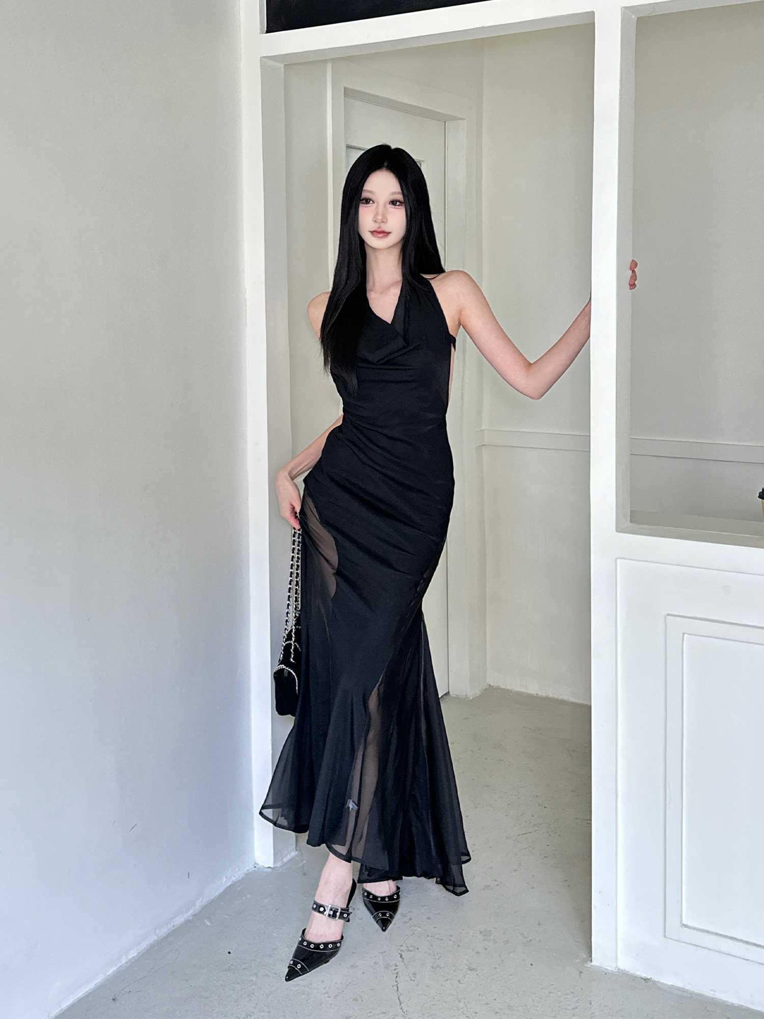 Cross-Back Sleeveless Dress - High-End Seaside Goddess Look for Vacation, Elegant Design with Coastal Vibes Cross-Back Sleeveless Dress - High-End Seaside Goddess Look for Vacation, Elegant Design with Coastal Vibes