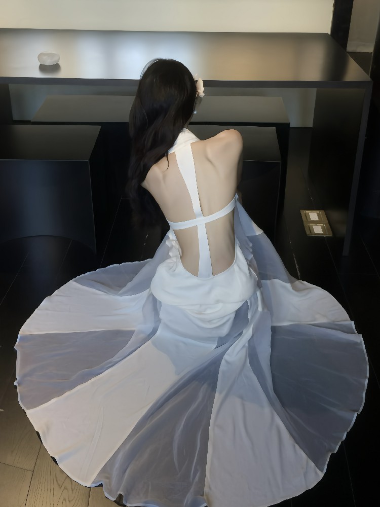 Cross-Back Sleeveless Dress - High-End Seaside Goddess Look for Vacation, Elegant Design with Coastal Vibes Cross-Back Sleeveless Dress - High-End Seaside Goddess Look for Vacation, Elegant Design with Coastal Vibes