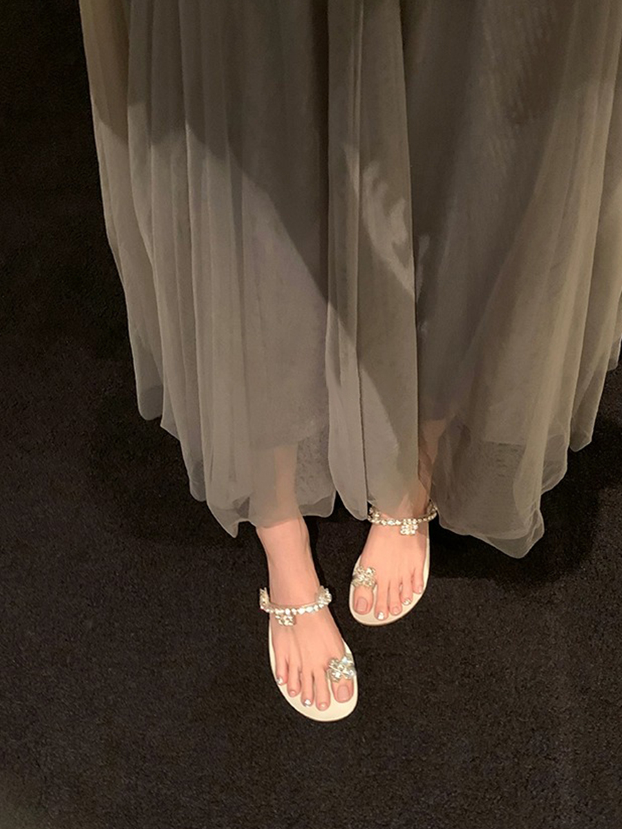 Crystal Flower Buckle Wedge Open-Toe Flat Slippers for Women, Summer Fairy Style, Perfect for Skirts and Outdoor Wear Crystal Flower Buckle Wedge Open-Toe Flat Slippers for Women, Summer Fairy Style, Perfect for Skirts and Outdoor Wear