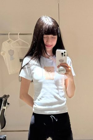 Cute Bear Print Short Fitted Slim Pure Cotton High-Stretch Short Sleeve T-Shirt - 25SS Korean Style Fashion
