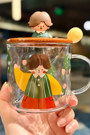 Cute Bee Ceramic Mug with Lid and Spoon - Perfect Breakfast Mug for Girls, Best Friend Birthday Gift, Water and Coffee Cup