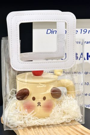 Cute Birthday Pig Ceramic Mug with Lid and Spoon - Adorable Heart Design, Creative Gift for Couples and Girls, Perfect Coffee Water Cup