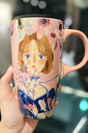 Cute Birthday Pig Ceramic Mug with Lid and Spoon - Adorable Heart Design, Creative Gift for Couples and Girls, Perfect Coffee Water Cup