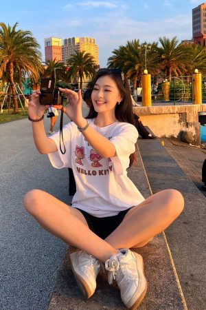 Cute Cartoon Kitty Print Summer Loose Short-Sleeve T-Shirt - Korean Style Casual Cotton Top for Comfort and Versatility