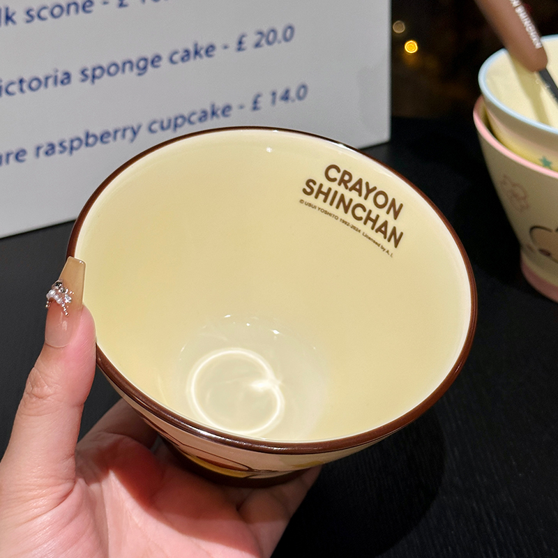 Cute Conical Hat Ceramic Rice Bowl for Kids - 2025 New Model, Adorable Crayon Shin-chan Design, Perfect Noodle Bowl for Children Cute Conical Hat Ceramic Rice Bowl for Kids - 2025 New Model, Adorable Crayon Shin-chan Design, Perfect Noodle Bowl for Children