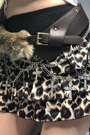 Cute Everyday Outfits, Outfit Inspo Casual 2000s Aesthetic Faux Fur Belt