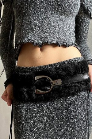 Cute Everyday Outfits, Outfit Inspo Casual 2000s Faux Fur Leather Belt