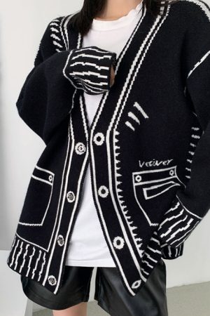 Cute Everyday Outfits, Outfit Inspo Casual 2D Cartoon Outline Knitted Cardigan