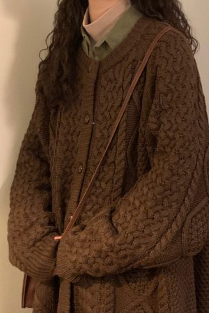 Cute Everyday Outfits, Outfit Inspo Casual 80's Grandma Collar Cardigan