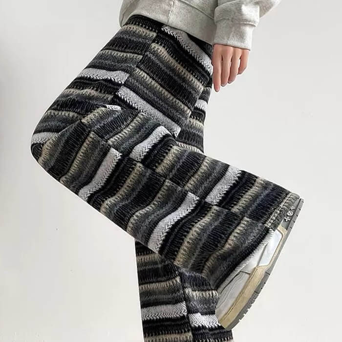 Cute Everyday Outfits, Outfit Inspo Casual 80's Grandma Pants in Black Cute Everyday Outfits, Outfit Inspo Casual 80's Grandma Pants in Black