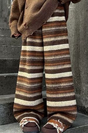 Cute Everyday Outfits, Outfit Inspo Casual 80's Grandma Pants in Brown