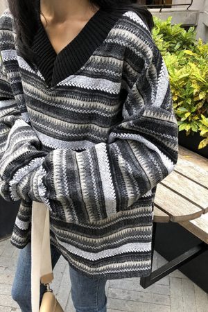 Cute Everyday Outfits, Outfit Inspo Casual 80's Grandma V-Neck Sweater