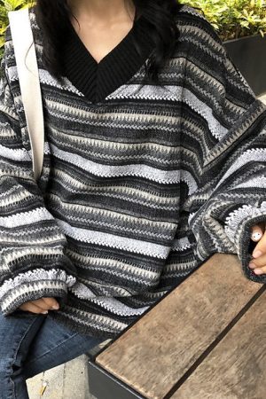 Cute Everyday Outfits, Outfit Inspo Casual 80's Grandma V-Neck Sweater