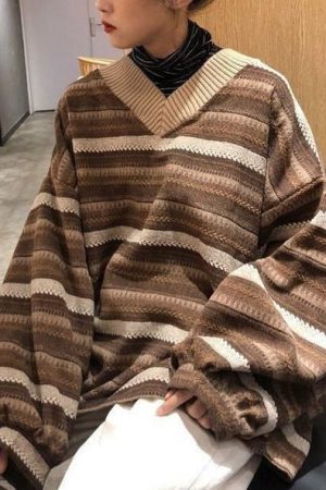 Cute Everyday Outfits, Outfit Inspo Casual 80's Grandma V-Neck Sweater