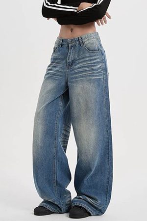 Cute Everyday Outfits, Outfit Inspo Casual 90s Faded Wash Baggy Jeans