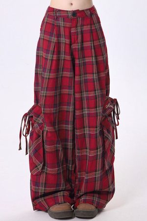 Cute Everyday Outfits, Outfit Inspo Casual 90's Grunge Plaid Cargo Pants