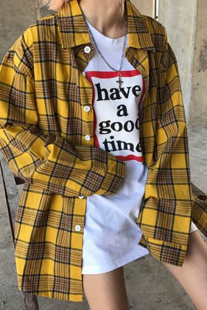Cute Everyday Outfits, Outfit Inspo Casual 90s Kids Shirt in Plaid Check