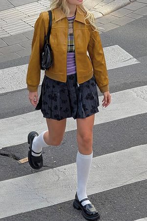 Cute Everyday Outfits, Outfit Inspo Casual 90s Mustard Leather Jacket