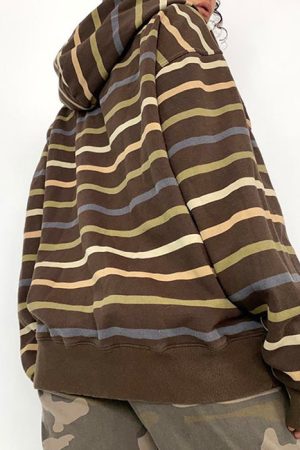 Cute Everyday Outfits, Outfit Inspo Casual 90s Striped Zip Up Hoodie