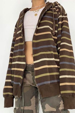 Cute Everyday Outfits, Outfit Inspo Casual 90s Striped Zip Up Hoodie
