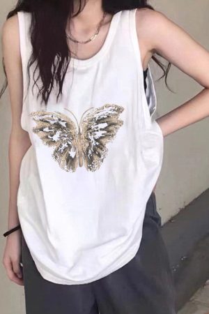 Cute Everyday Outfits, Outfit Inspo Casual Aesthetic Butterfly Print Tee