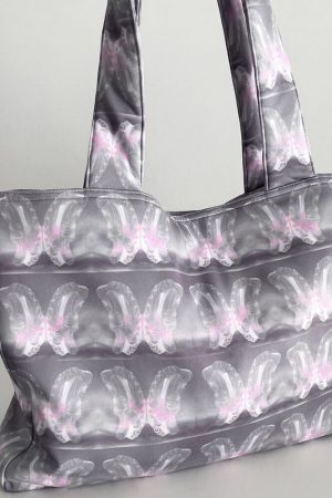 Cute Everyday Outfits, Outfit Inspo Casual Aesthetic Butterfly Print Tote Bag