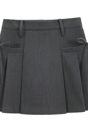 Cute Everyday Outfits, Outfit Inspo Casual Aesthetic Outfit Grey Mini Skirt