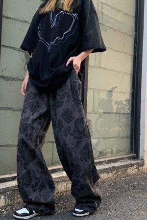 Cute Everyday Outfits, Outfit Inspo Casual Aesthetic Wide Floral Cord Pants