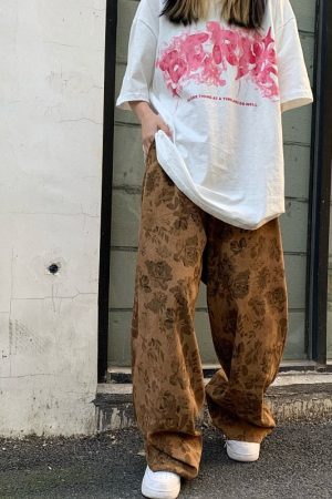 Cute Everyday Outfits, Outfit Inspo Casual Aesthetic Wide Floral Cord Pants