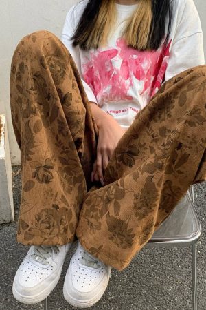 Cute Everyday Outfits, Outfit Inspo Casual Aesthetic Wide Floral Cord Pants