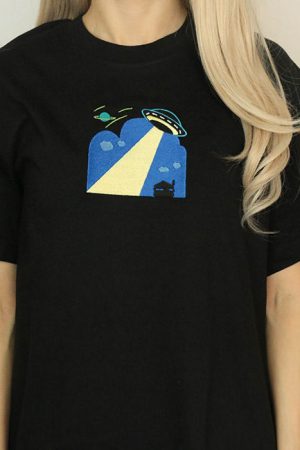 Cute Everyday Outfits, Outfit Inspo Casual Alien Contact T-Shirt