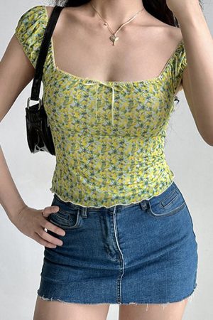 Cute Everyday Outfits, Outfit Inspo Casual Amalfi Lemon Cropped Top